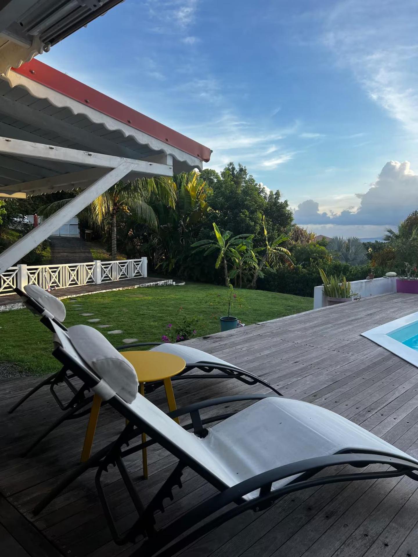Villa Spacious Corossol With Pool