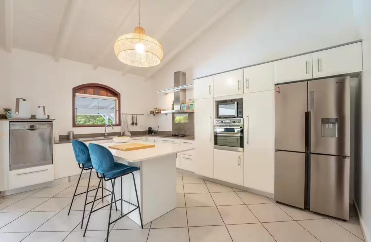 Spacious Corossol With Pool *